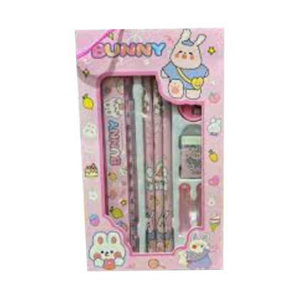 caja con 4 lapices de colores y birome